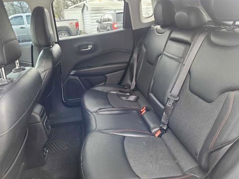 Used 2019 Jeep Compass Trailhawk AWD/4WD image 10