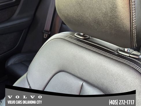 Certified 2024 Volvo XC40 B5 Core w/ Protection Package Premier image 14