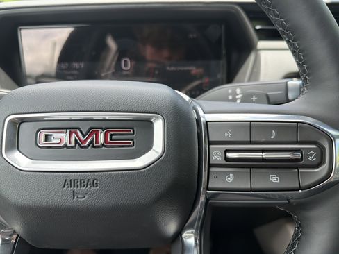 New 2026 GMC Terrain Elevation FWD image 27