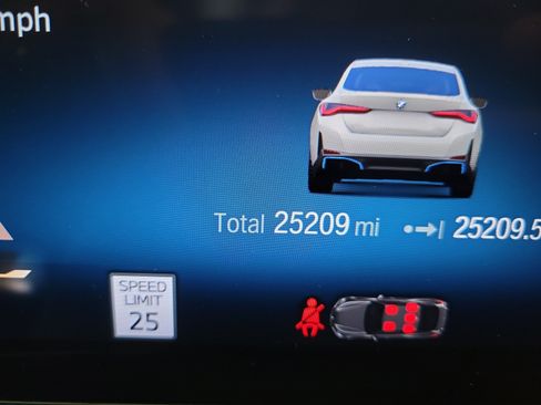 Used 2023 BMW i4 eDrive40 w/ Premium Package RWD image 23