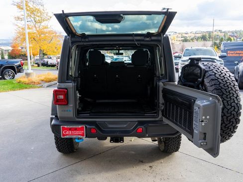 Used 2022 Jeep Wrangler Unlimited Rubicon 4xe w/ Cold Weather Group image 31