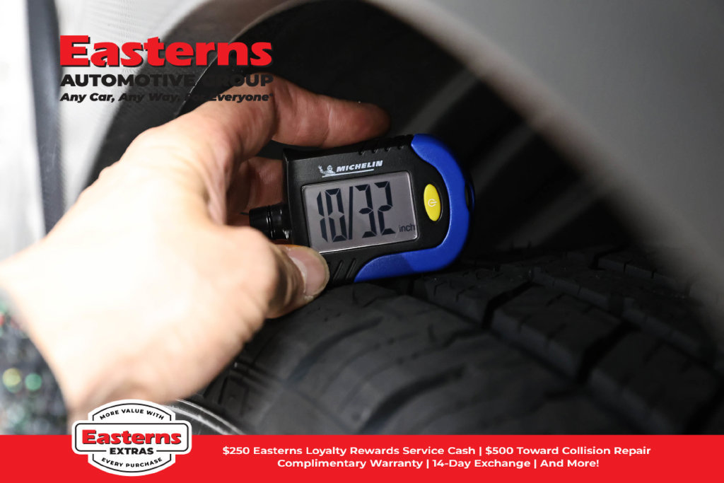 Used 2025 Subaru Ascent Premium AWD/4WD image 29
