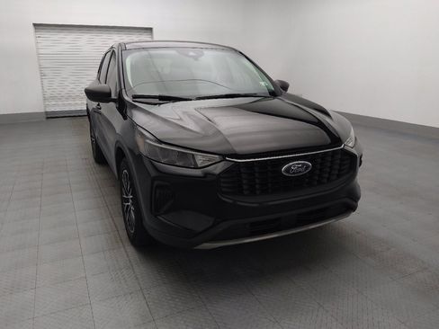 Used 2023 Ford Escape Active w/ Tech Pack #1 AWD/4WD image 14