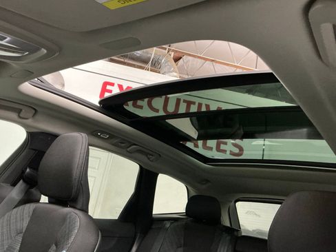 Used 2022 Volvo XC60 T8 Inscription Expression image 31