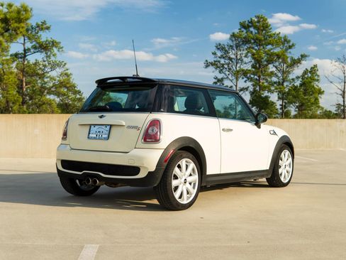 Used 2010 MINI Cooper S w/ Sport Pkg image 10