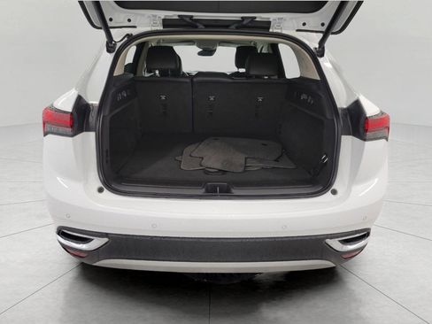 Used 2023 Buick Envision Essence AWD/4WD image 16
