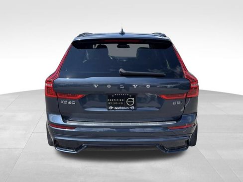 Certified 2025 Volvo XC60 B5 Core w/ Protection Package Premier AWD/4WD image 37