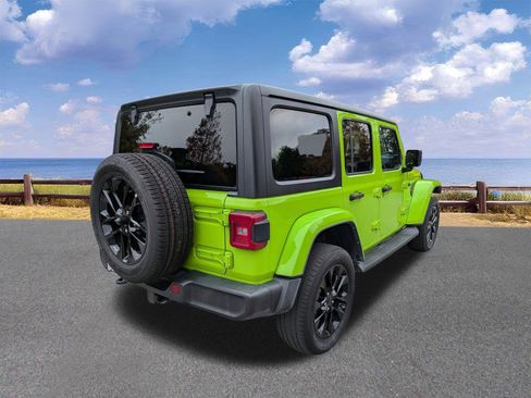 Used 2021 Jeep Wrangler Unlimited Sahara image 7