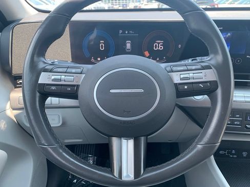 Used 2025 Hyundai Kona SEL AWD/4WD image 10