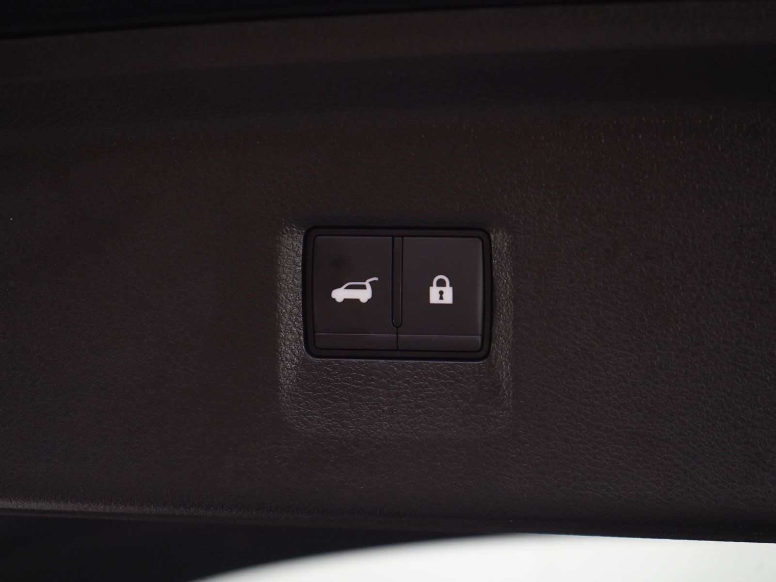 Used 2025 INFINITI QX60 Luxe AWD/4WD image 18
