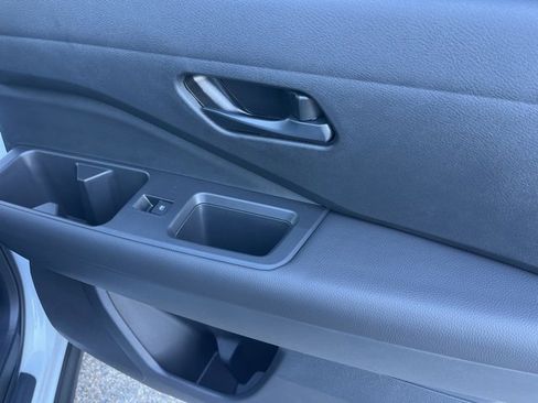 New 2025 Nissan Pathfinder SV image 21