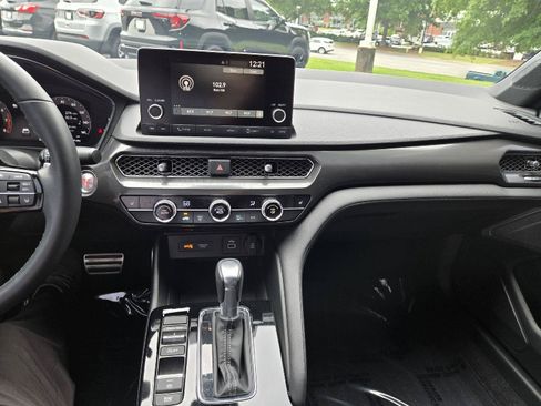 Certified 2025 Acura Integra A-Spec FWD image 11