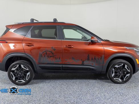 Used 2025 Kia Seltos SX w/ SX Sunroof Package AWD/4WD image 8