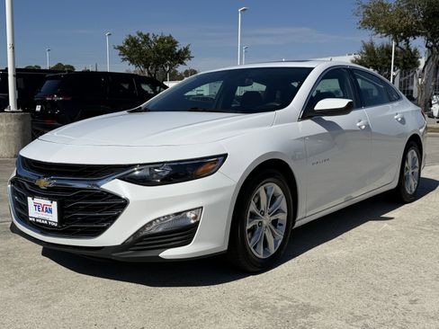 Used 2024 Chevrolet Malibu LT image 9