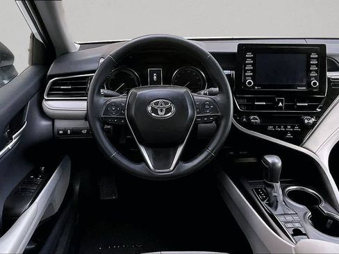 Certified 2024 Toyota Camry SE FWD image 11