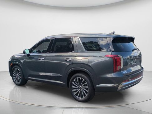 Used 2023 Hyundai Palisade Calligraphy w/ Cargo Package FWD image 6