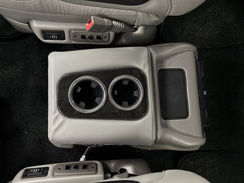 New 2025 GMC Savana 2500 Extended w/ Driver Convenience Package image 43