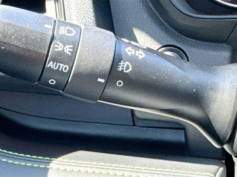 Used 2025 Subaru Ascent Bronze Edition image 15