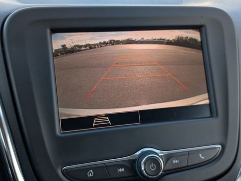 Used 2024 Chevrolet Equinox LT AWD/4WD image 18