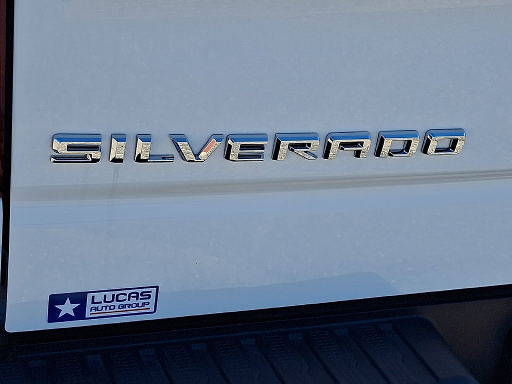 Used 2026 Chevrolet Silverado 1500 RST AWD/4WD image 32