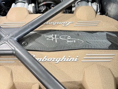 Used 2020 Lamborghini Aventador SVJ image 46