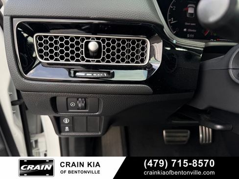 Used 2023 Honda Civic Sport image 12