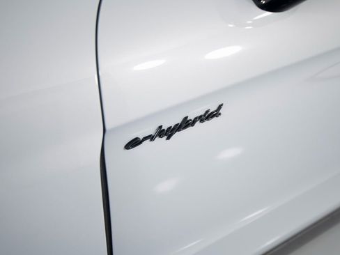 New 2026 Porsche Panamera 4 image 39