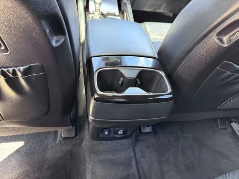 Used 2024 Kia Telluride SX Prestige X-Line AWD/4WD image 36