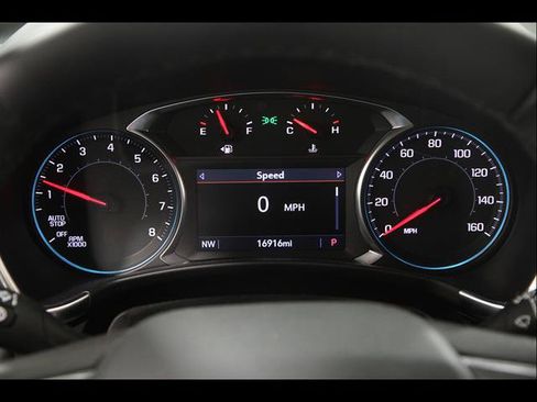 Used 2024 Chevrolet Equinox LT FWD image 8