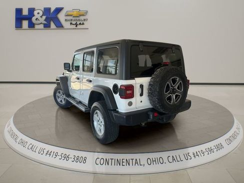 Used 2019 Jeep Wrangler Unlimited Sport w/ Technology Group AWD/4WD image 4