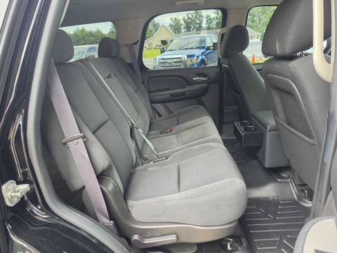 Used 2014 Chevrolet Tahoe 2WD image 17