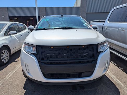 Used 2013 Ford Edge Limited AWD/4WD image 2