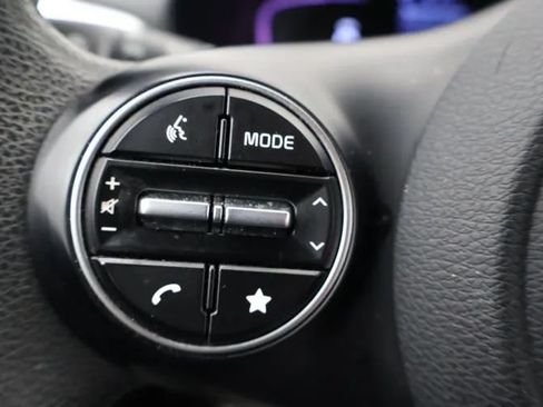 Used 2024 Kia Soul LX w/ Option Group 015 FWD image 23