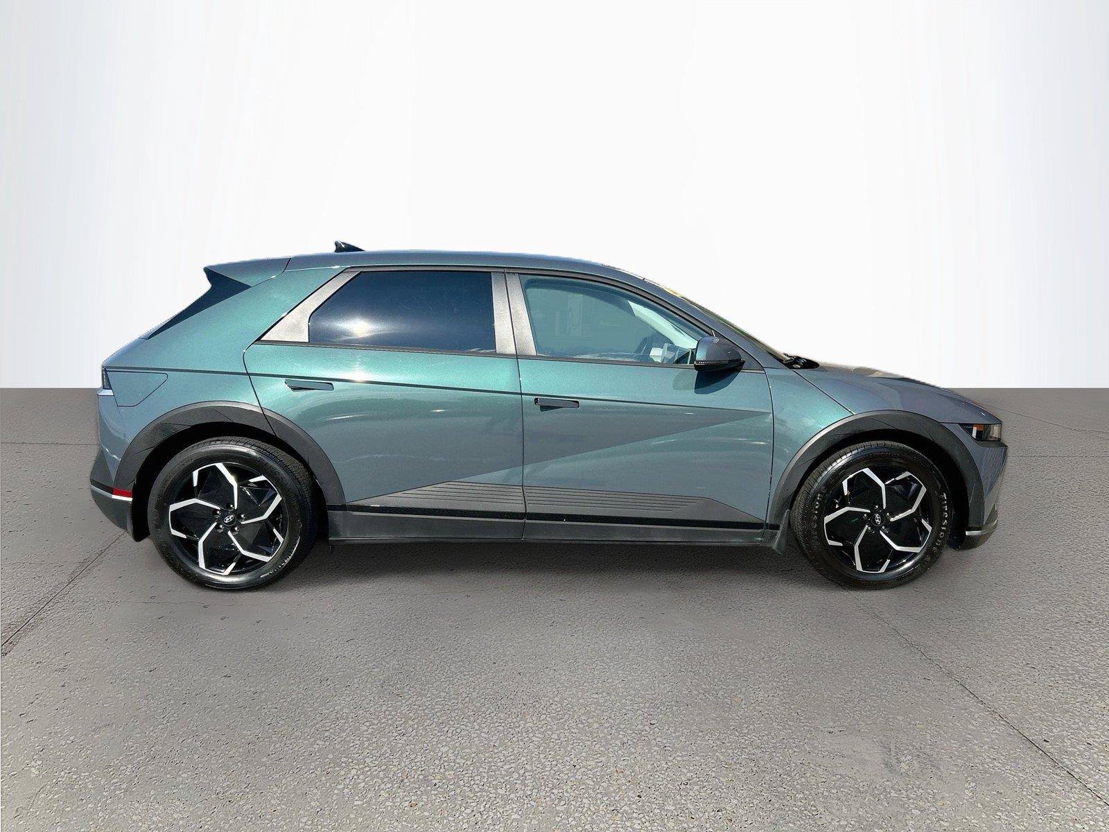 Used 2024 Hyundai Ioniq 5 SEL RWD image 3