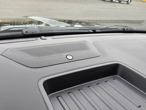 Used 2020 Ford Ranger Lariat w/ Equipment Group 501A Mid image 22