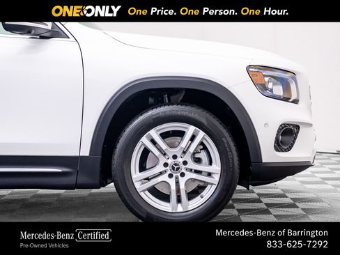 Used 2023 Mercedes-Benz GLB 250 4MATIC image 34