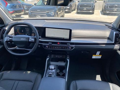 New 2026 Kia Sorento EX FWD image 24