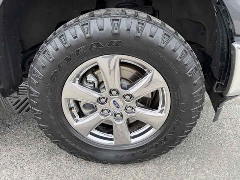 Used 2018 Ford F150 XLT w/ Equipment Group 302A Luxury AWD/4WD image 7