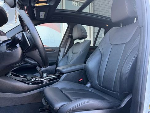 Used 2019 BMW X3 xDrive30i w/ Driving Assistance Package image 10