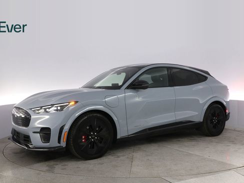 Used 2025 Ford Mustang Mach-E GT image 18