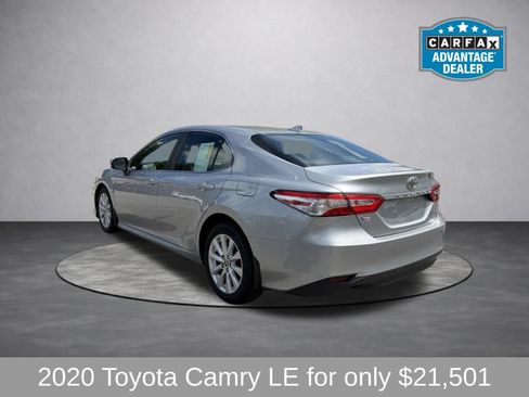 Used 2020 Toyota Camry LE AWD/4WD image 3