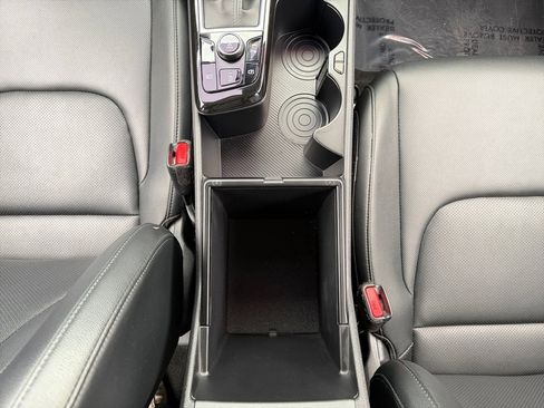 Used 2023 Kia Sportage EX image 23