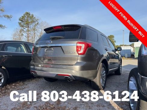 Used 2016 Ford Explorer XLT w/ Equipment Group 201A image 2