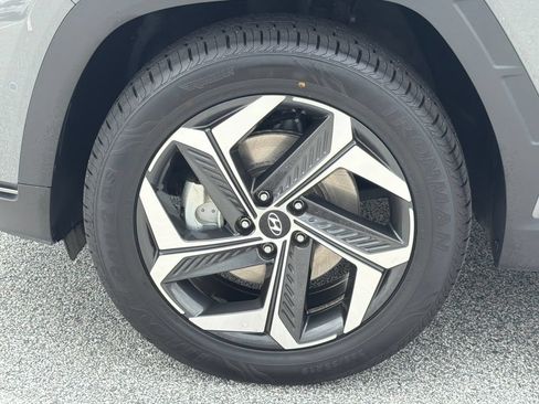 Used 2024 Hyundai Tucson Limited AWD/4WD image 11