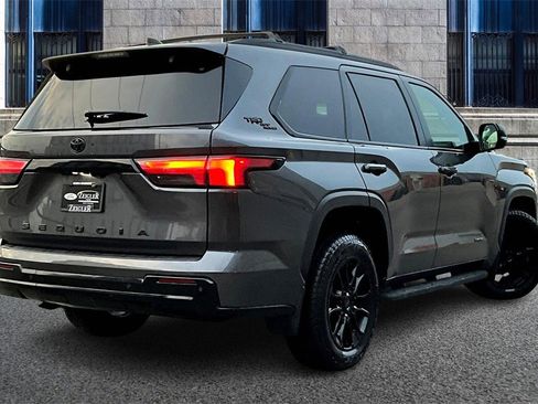 Used 2024 Toyota Sequoia Limited w/ TRD Off-Road Package image 11