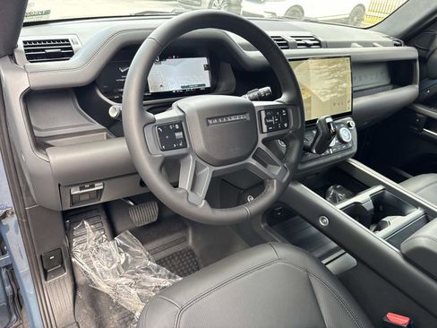 New 2026 Land Rover Defender 110 S AWD/4WD image 22