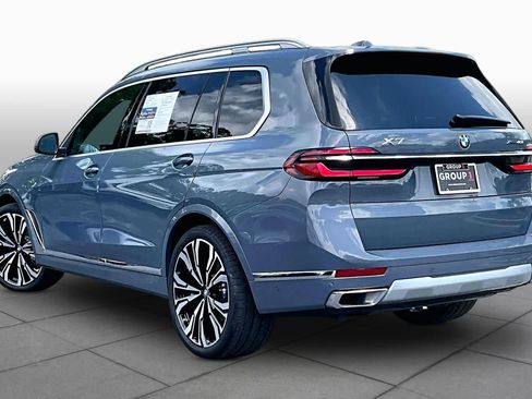 Certified 2024 BMW X7 xDrive40i w/ Executive Package AWD/4WD image 12