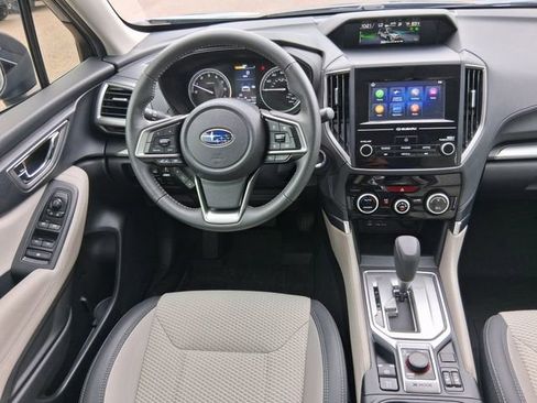 Used 2024 Subaru Forester Premium AWD/4WD image 8