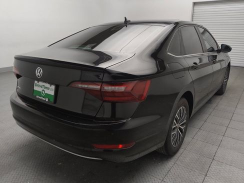 Used 2021 Volkswagen Jetta SE FWD image 9