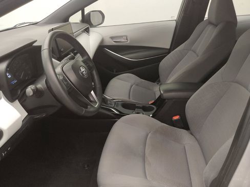 Used 2024 Toyota Corolla SE image 17